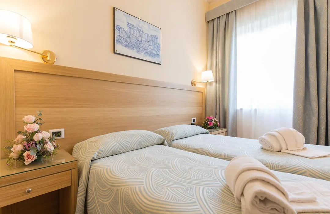 Hotel Villa Esperia-1
