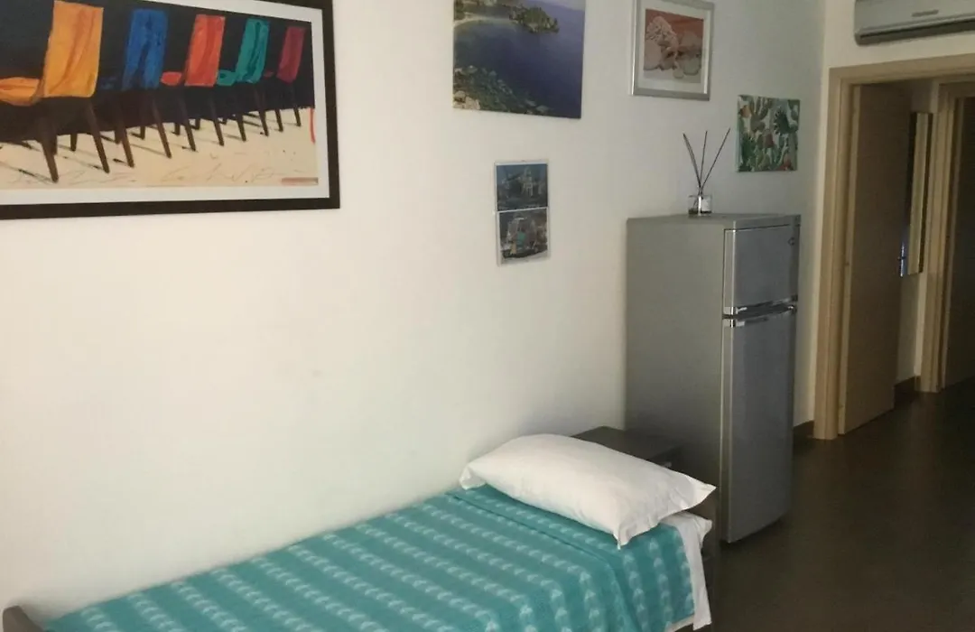 Taormina Stationhouse-1