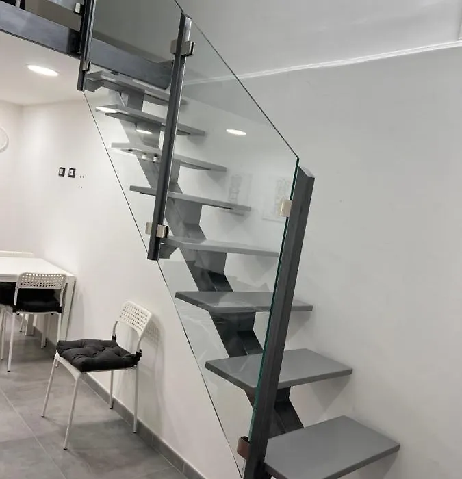 Emilyhouse-1