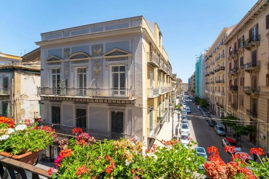 Ballaro' Hotel - Budget Room-1