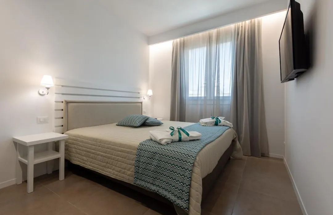 Sirius Luxury Rooms-1