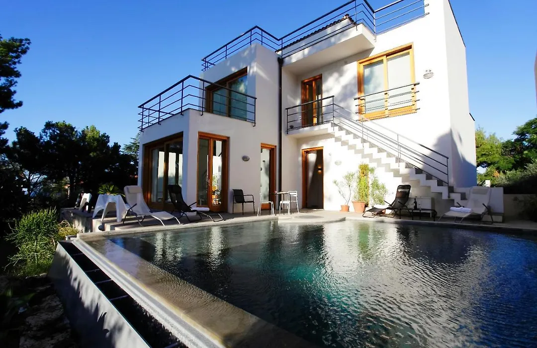 Ombelico di Venere House-1