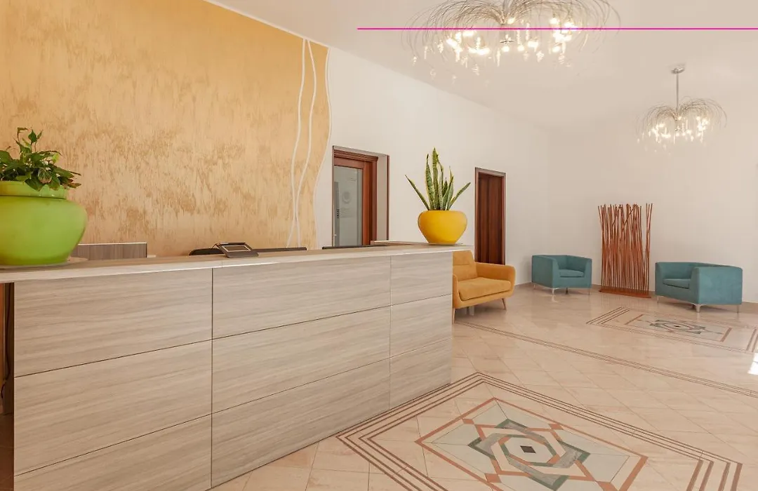Hotel Spiaggia D'oro-1