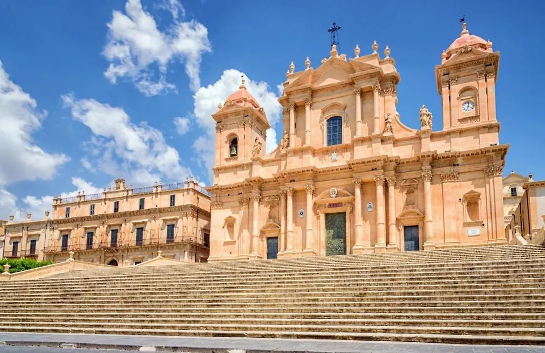 Centopassi Noto B&B-1