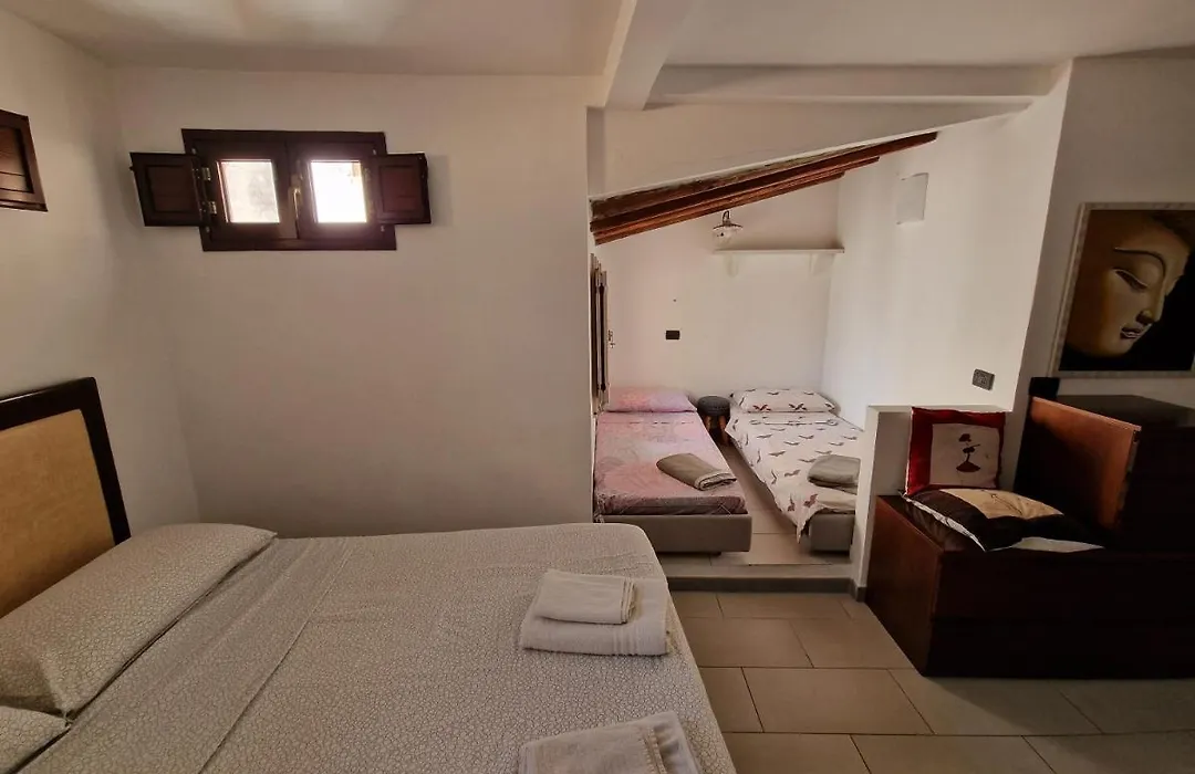 Sea-View Terrace & Bikes Moon Ortigia Holiday Home-1