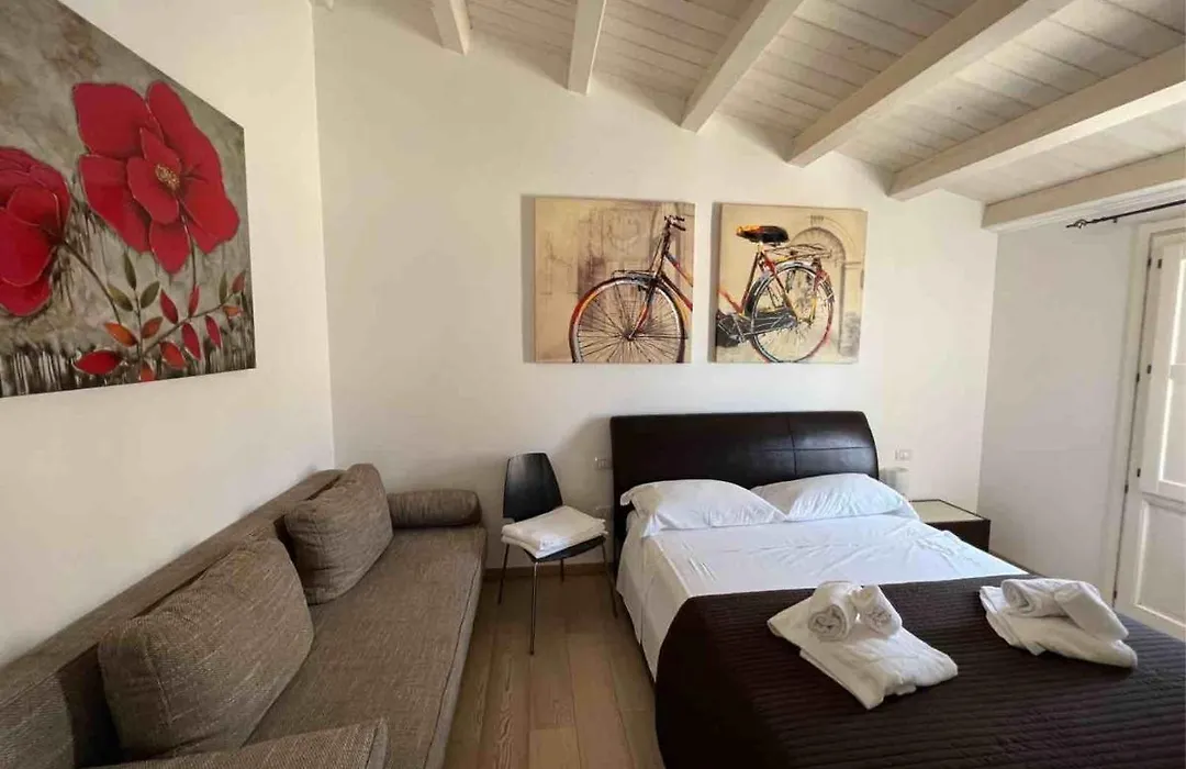 Plaza Rooms-1