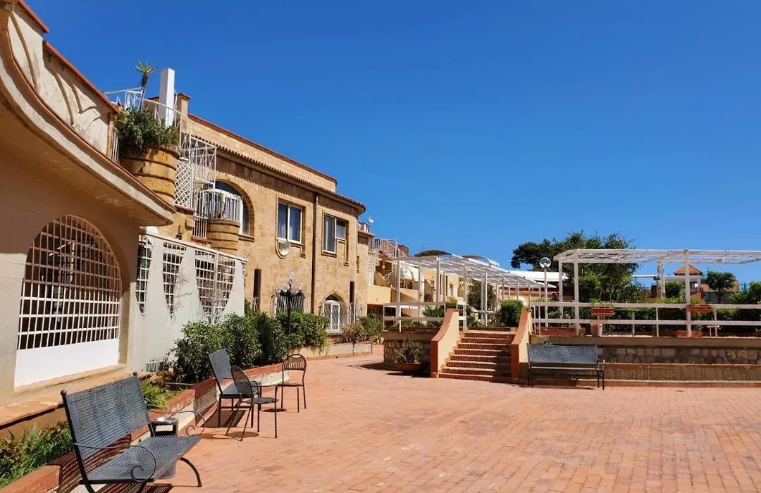 Ashur310 Residence Mondello-1