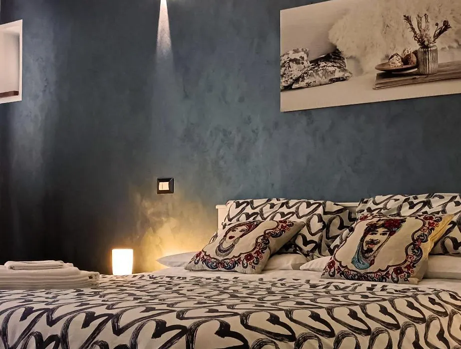 La Jacaranda Rooms-1