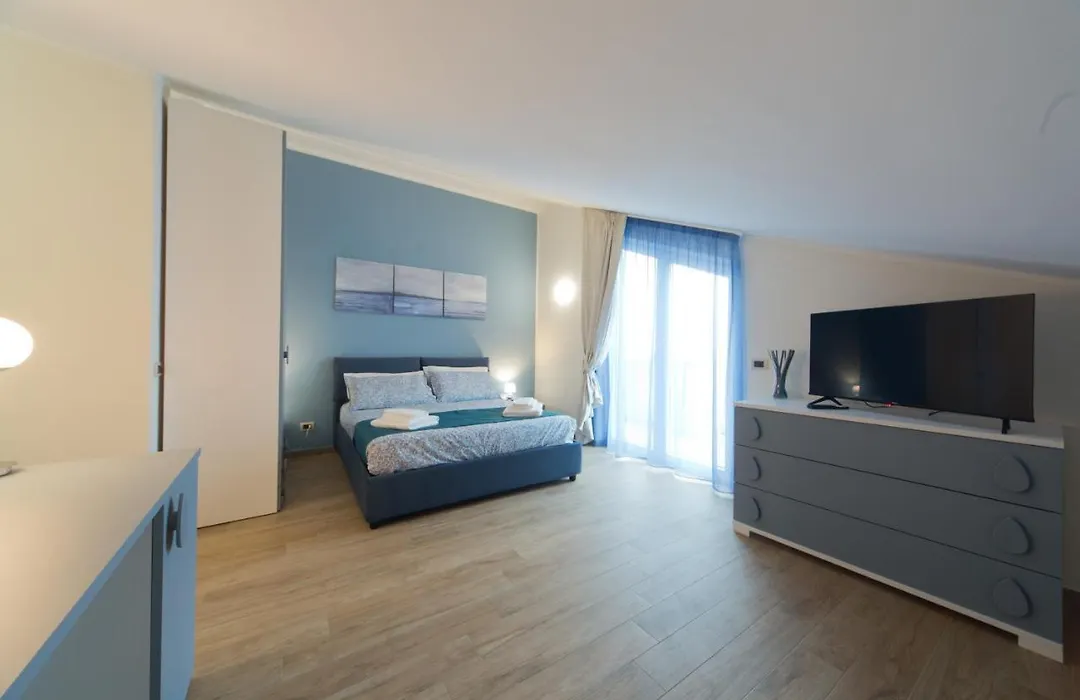 Slow Chic Apartment Beb Policlinico-1
