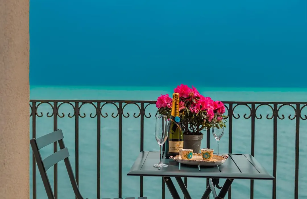 Jureka Sea View Apartment 2-1