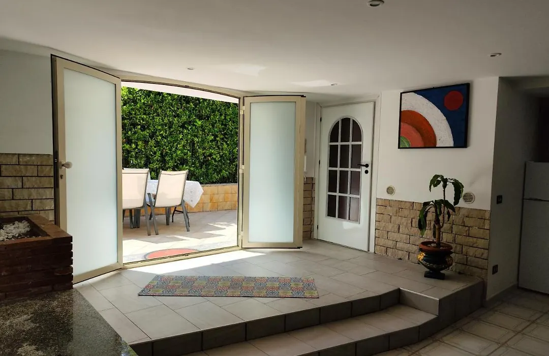 Villa Vera-1