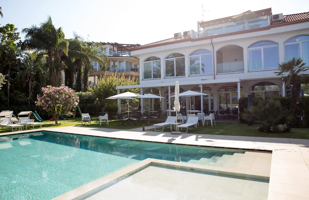 Sicilia'S Art Hotel & Spa-1