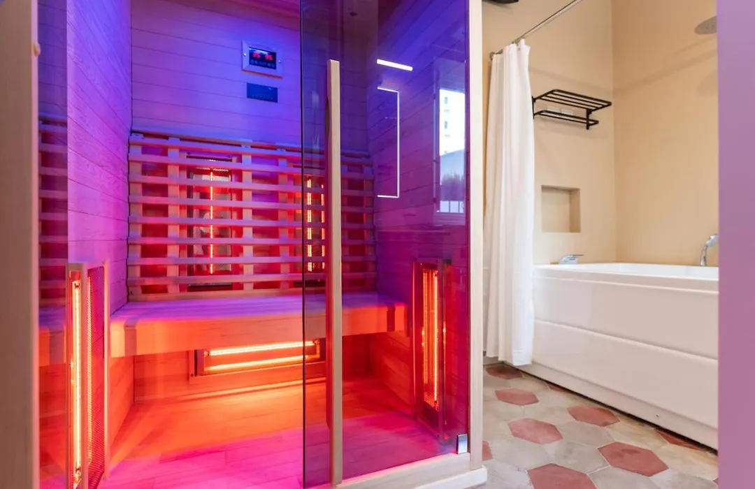 Regina Suite-1