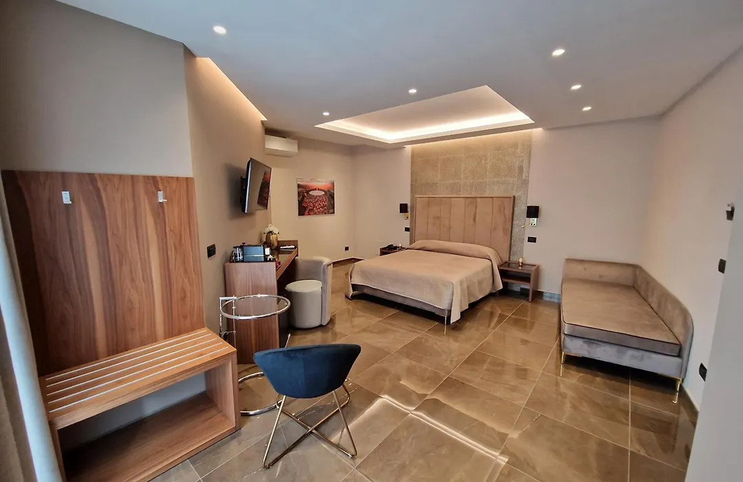 Beatus Suites And Rooms B&B-1