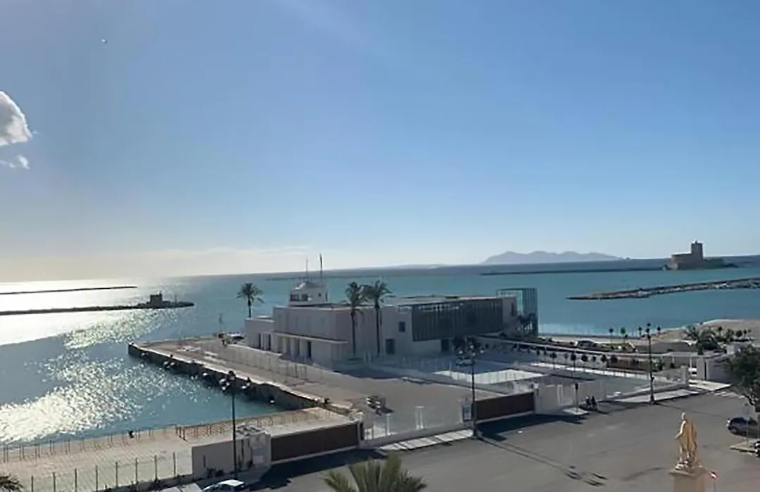 Drepanon, prospettive sul mediterraneo B&B-1