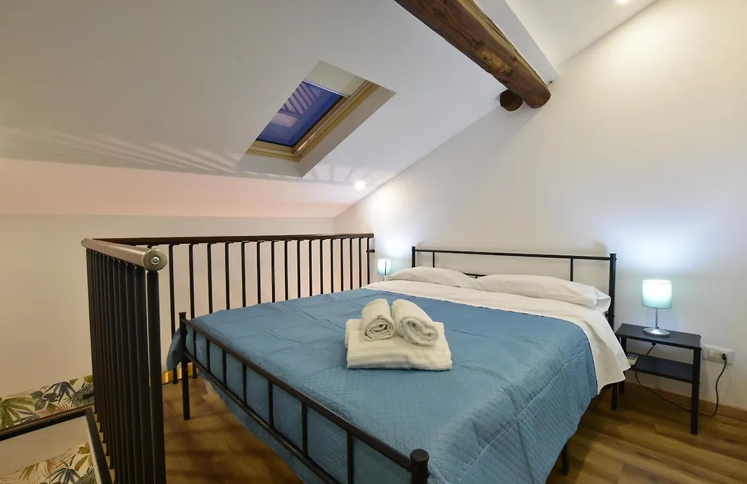XX Miglia Rooms Catania City Center-1