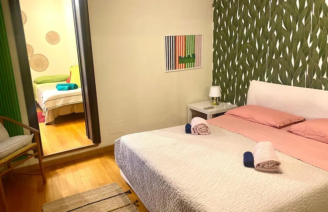 Sake Family Suite - Xl Apartment In The Heart Of The City-1