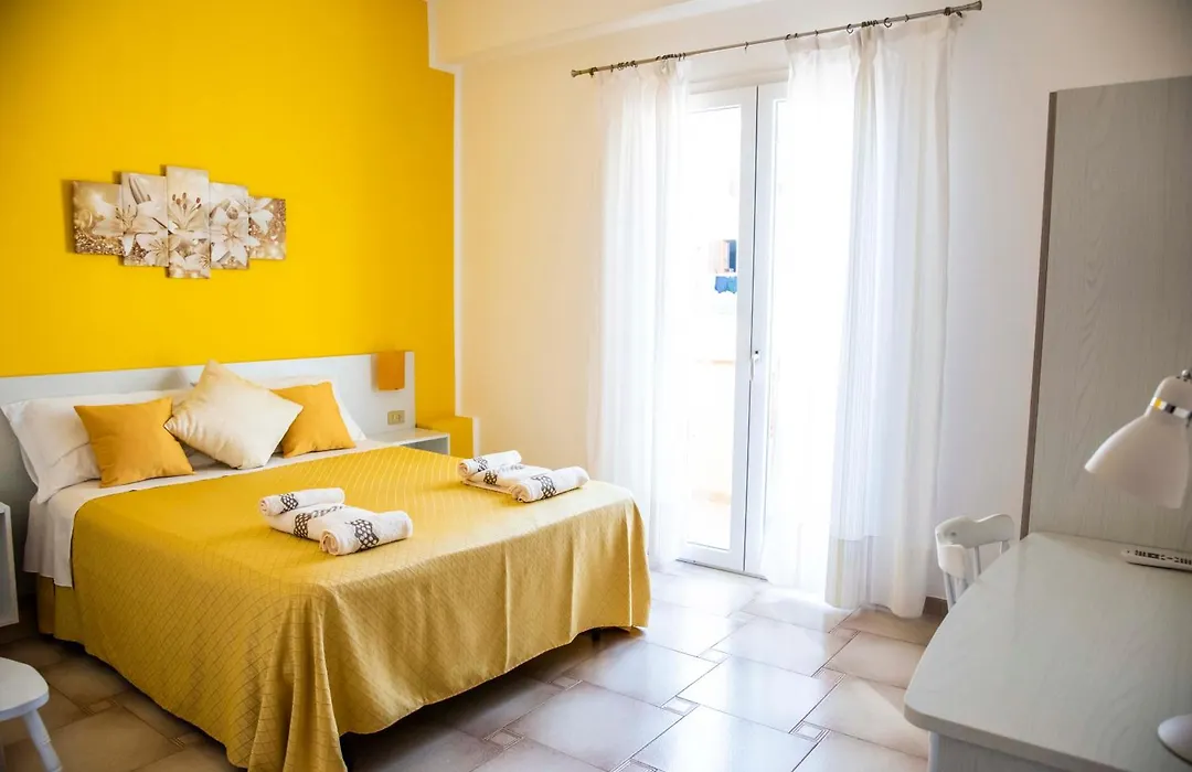 Blu Mare Lampedusa Bed And Breakfast-1