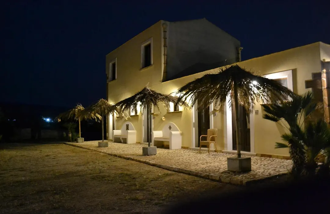 Hotel Cala Buguto-1