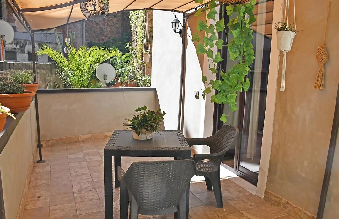 B&B Romeo Luxury Rooms-1