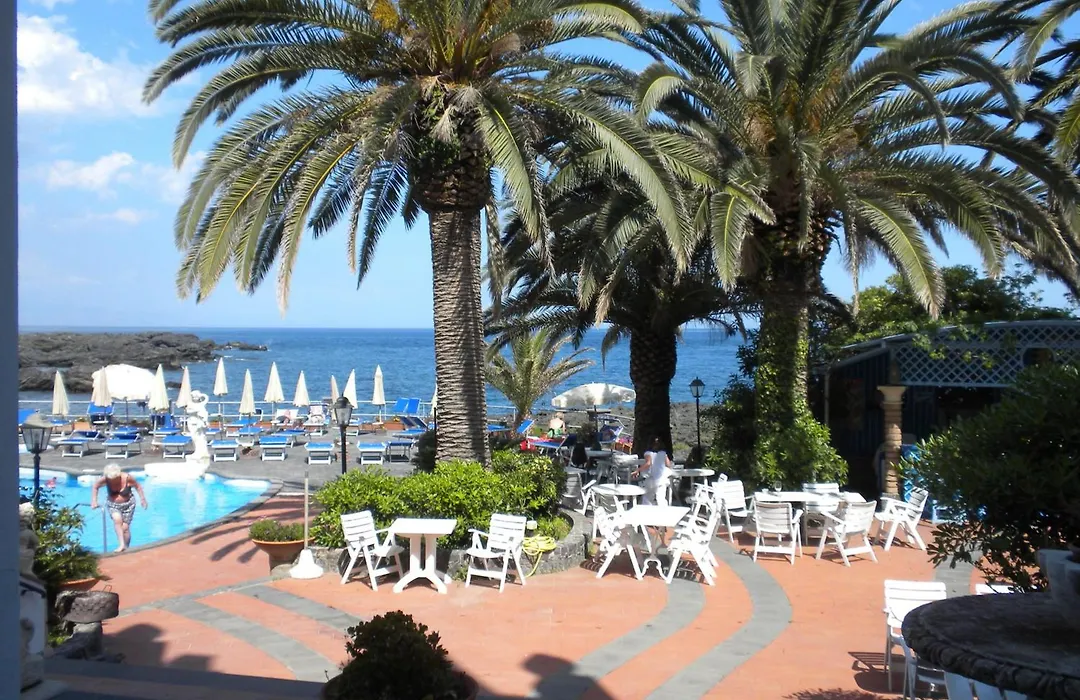 Arathena Rocks Hotel-1