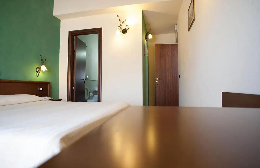 B&B Salotto Di Athena-1