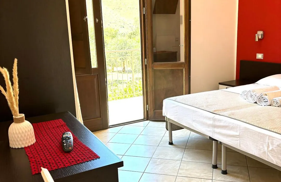 Bed And Breakfast Turi-1