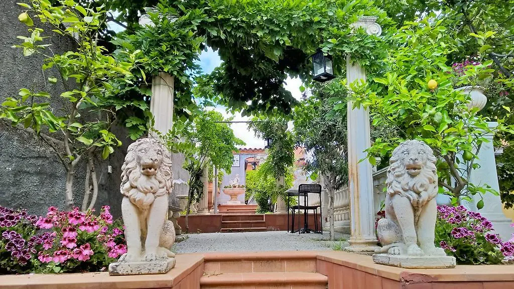 Sant'Antonio Garden Rooms Apartments-1