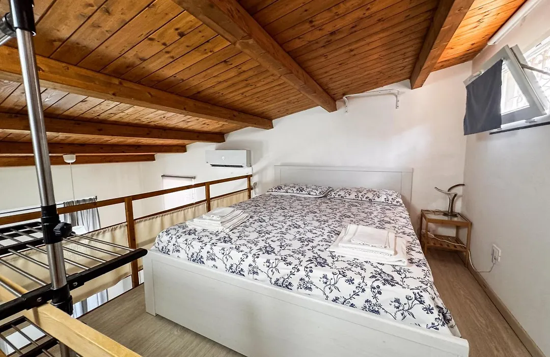Cami S Holidays Home Mare-1