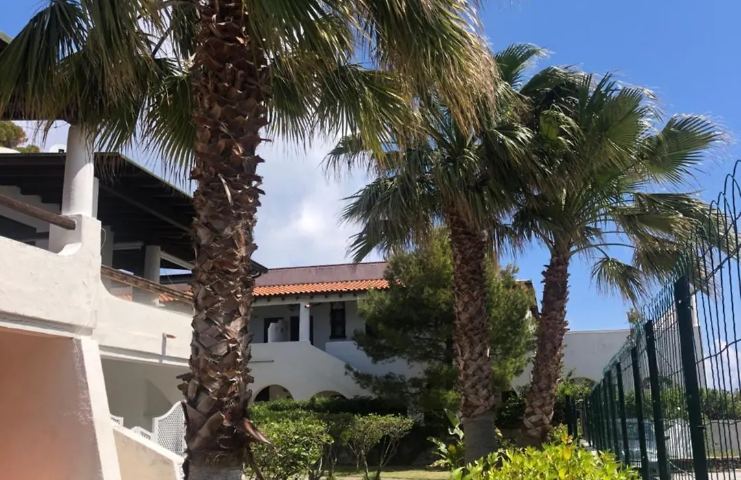 L'Orchidea Delle Eolie-1