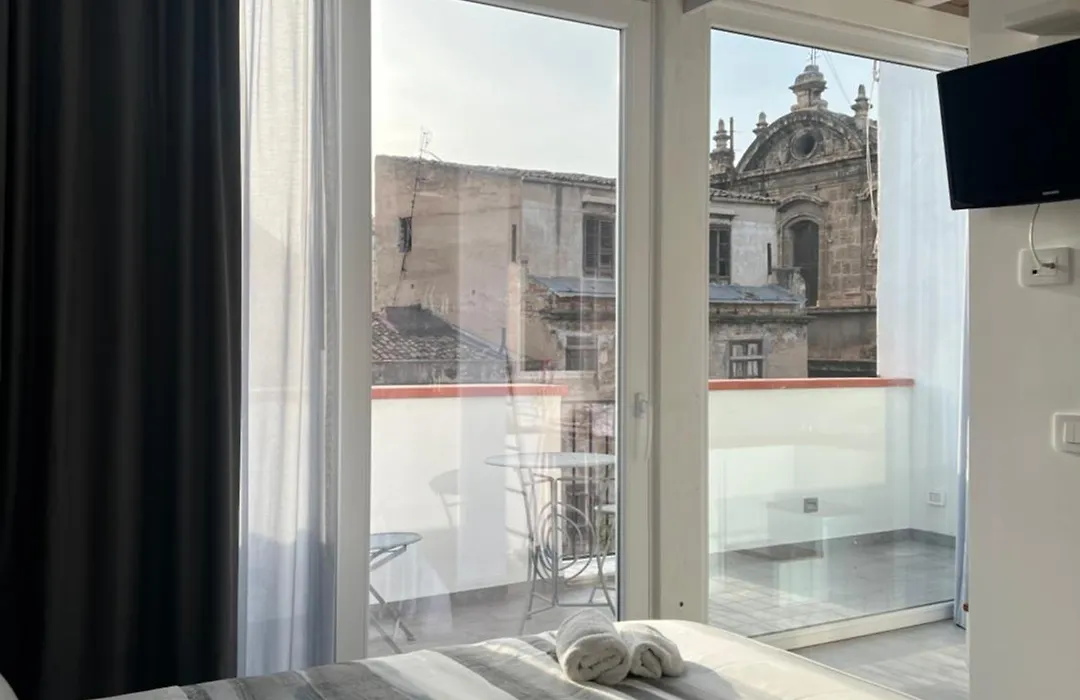 Papireto Rooms-1