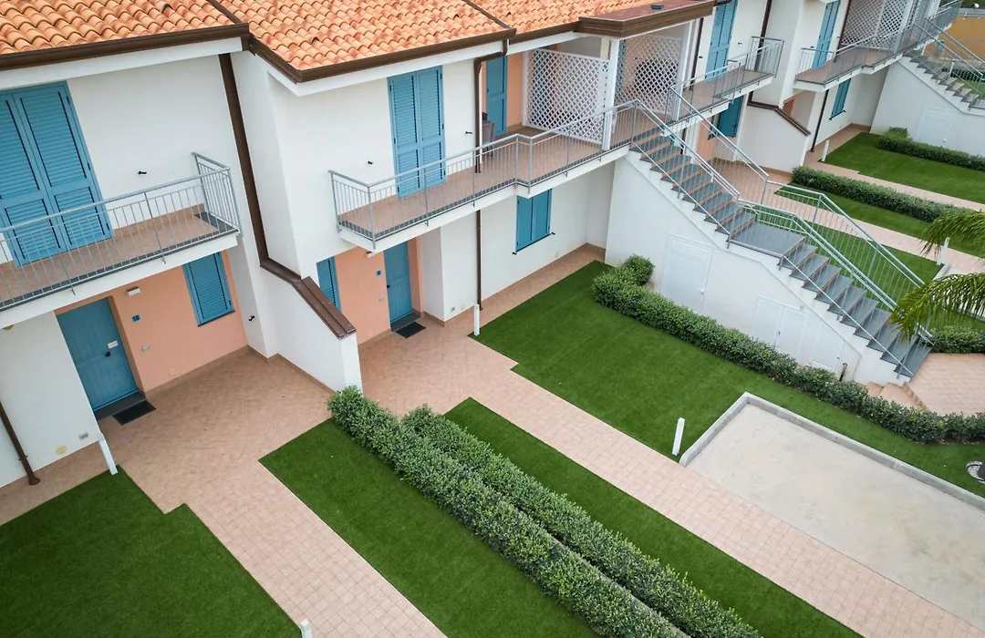 Icaro Apartments-1