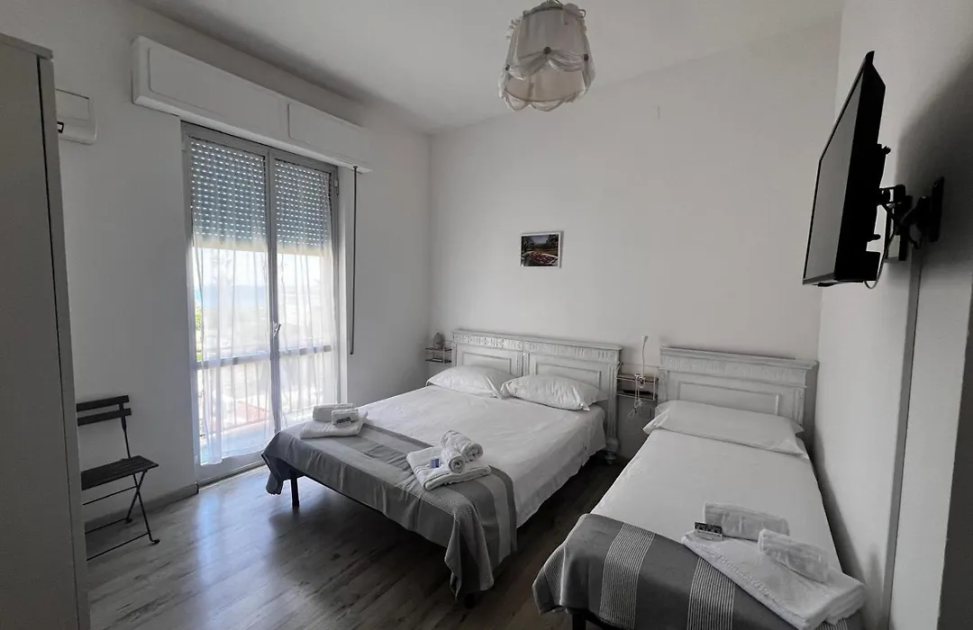 B&B Giallolumia-1
