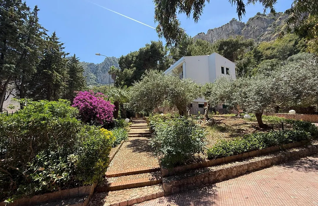 Villa Rubino Mondello Guest house - By Rentalbeb Italy-1