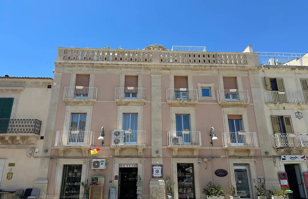 B&B Albergo Sicilia City Center-1