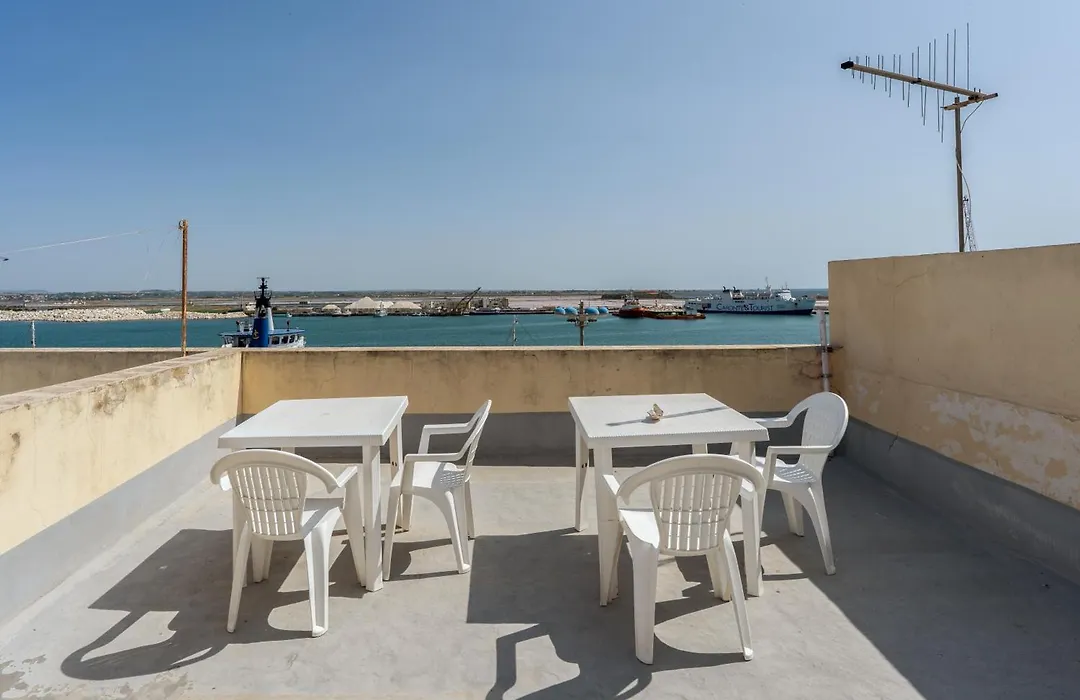 The Twins Rooms In Trapani 2-1