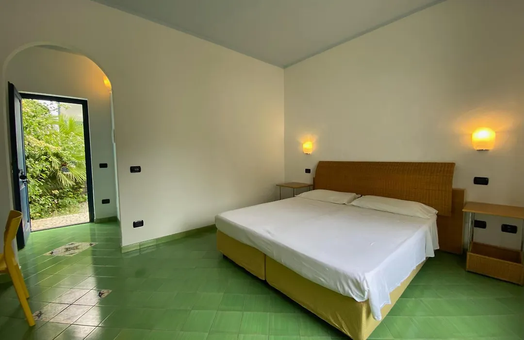 Hotel Aura-1