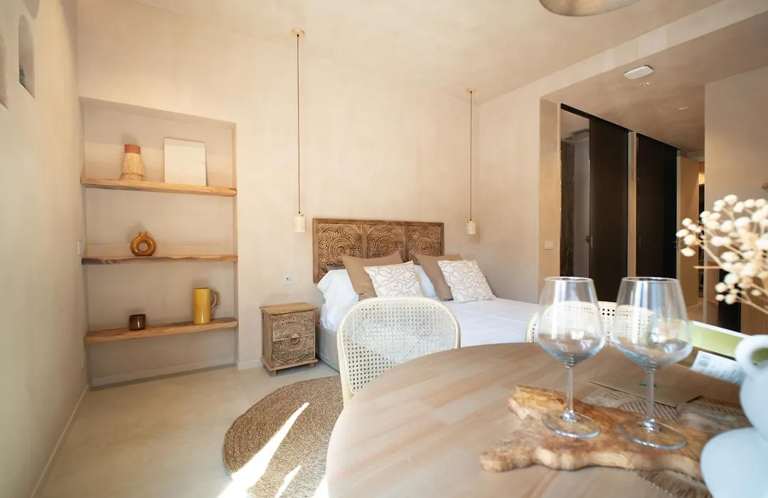 Essenza Boutique Apartments-1
