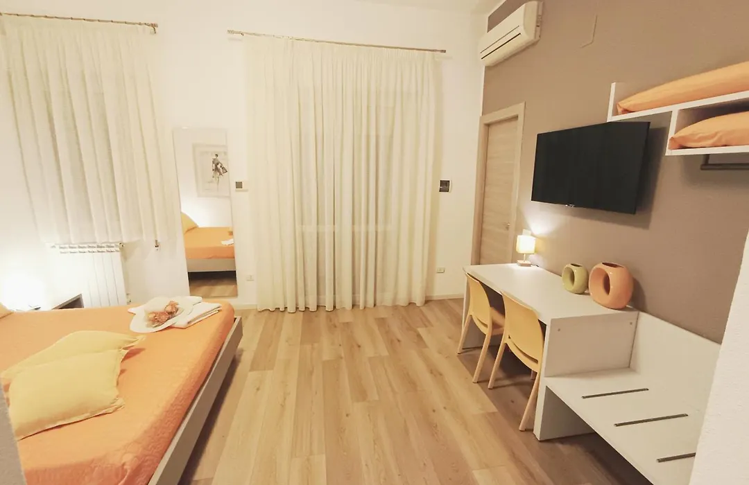 Alcamo Rooms con garage privato-1