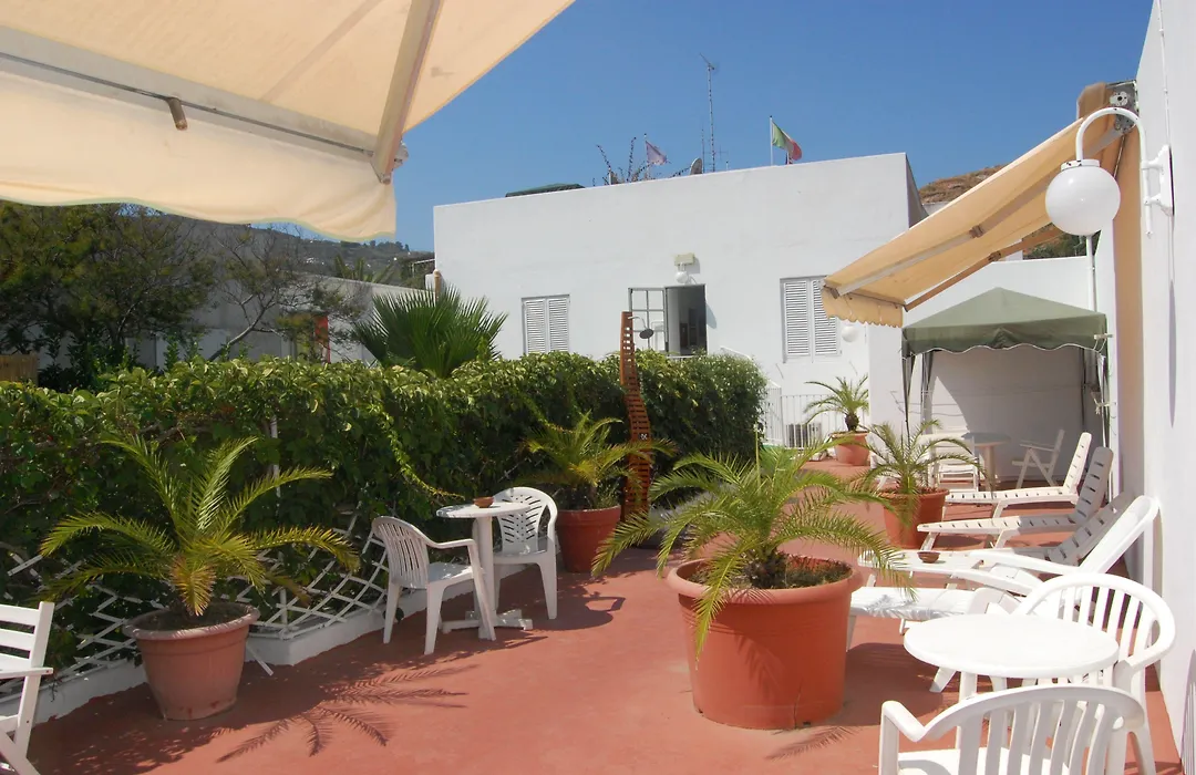 Hotel Villa Augustus-1