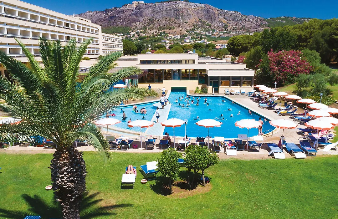 Mclub Lipari-1
