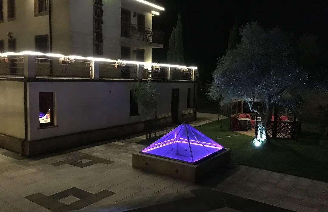 Hotel Al Ritrovo-1
