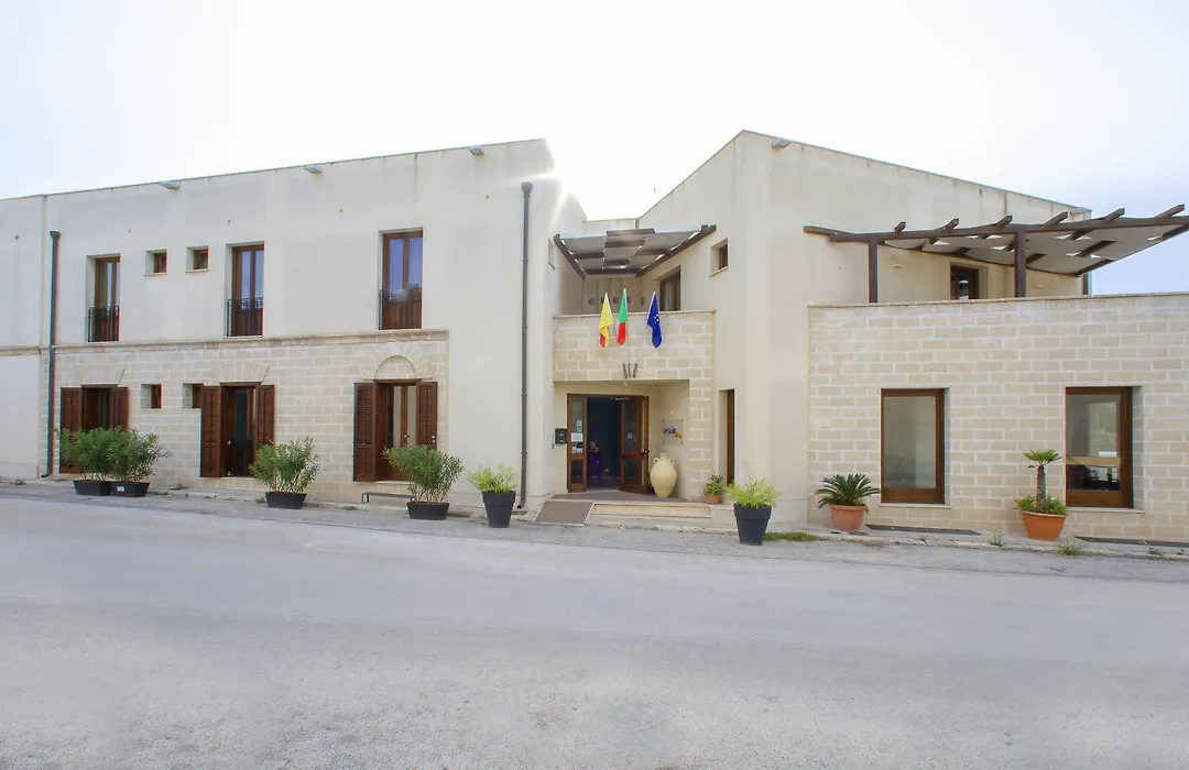 Insula Hotel-1