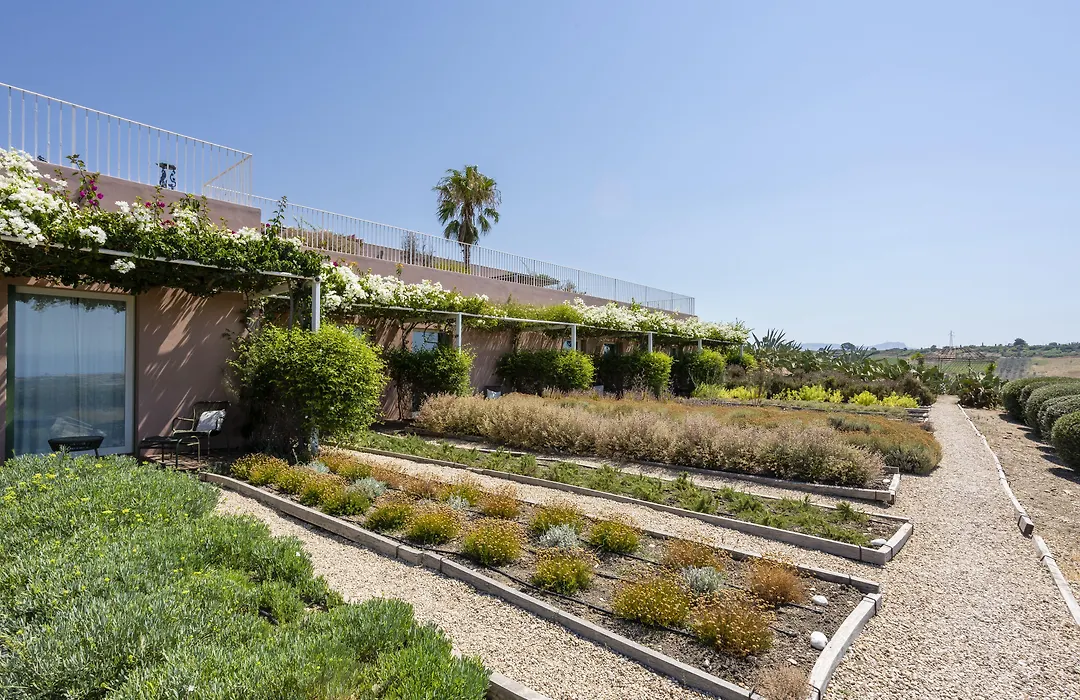 La Foresteria Planeta Wine Resort & Beach Club-1