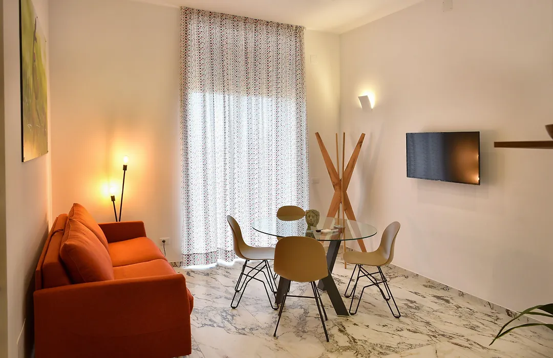 Hotel Exclusive-1