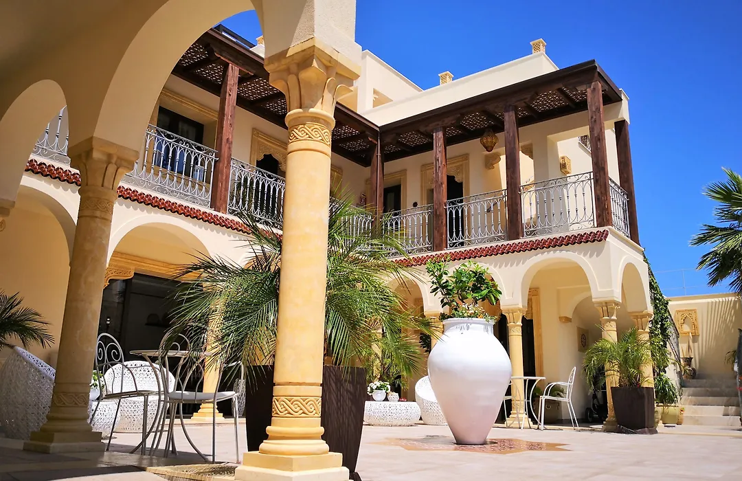 Riad Comfort Rooms-1