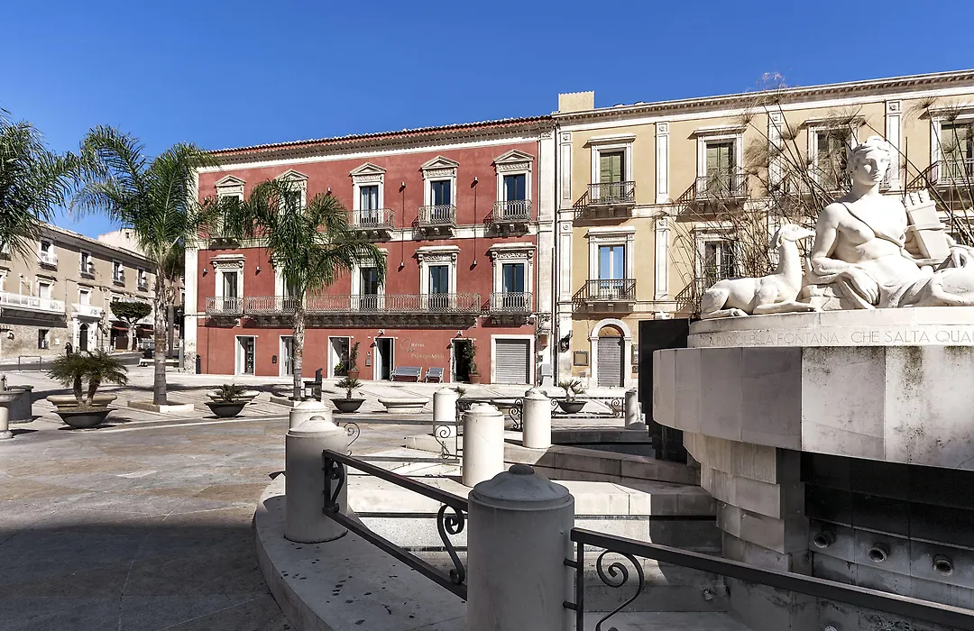 Palazzo Melfi-1