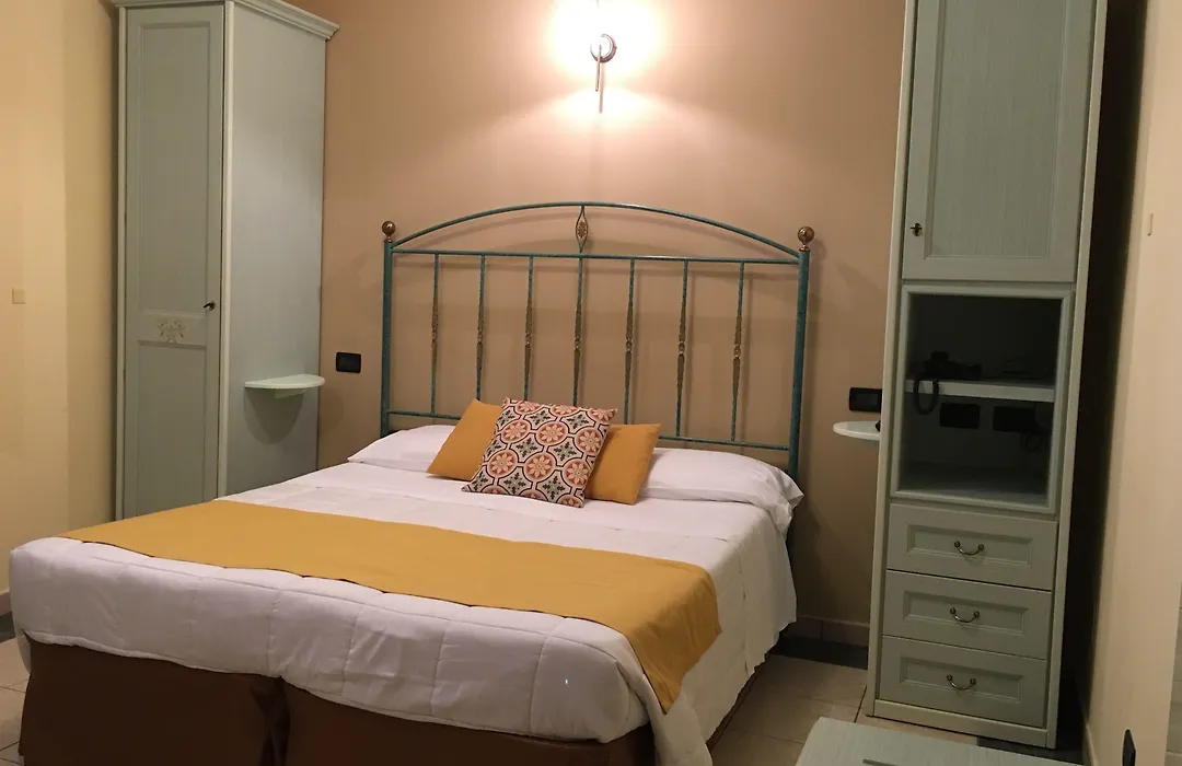 Hotel Baia Di Venere-1