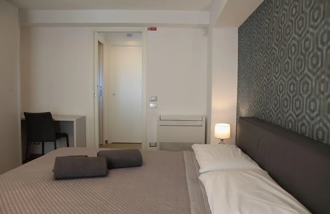 Luxury Rooms Garzilli-1
