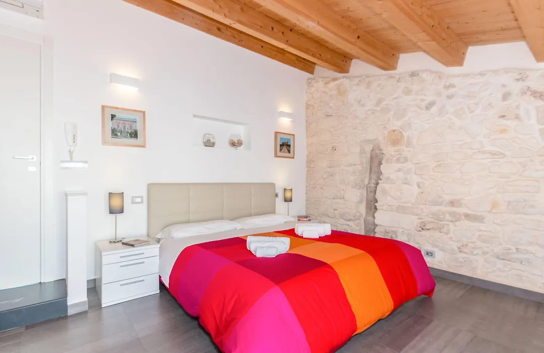 B&B Bianco E Blu-1